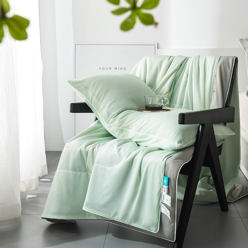 Rêve Rest Moisture-Regulating Comforter